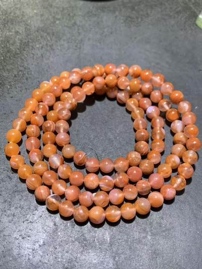 精美荔枝冻飘红川料南红玛瑙多圈手串一条， - 精美荔枝冻飘红川料南红玛瑙多圈手串一条，