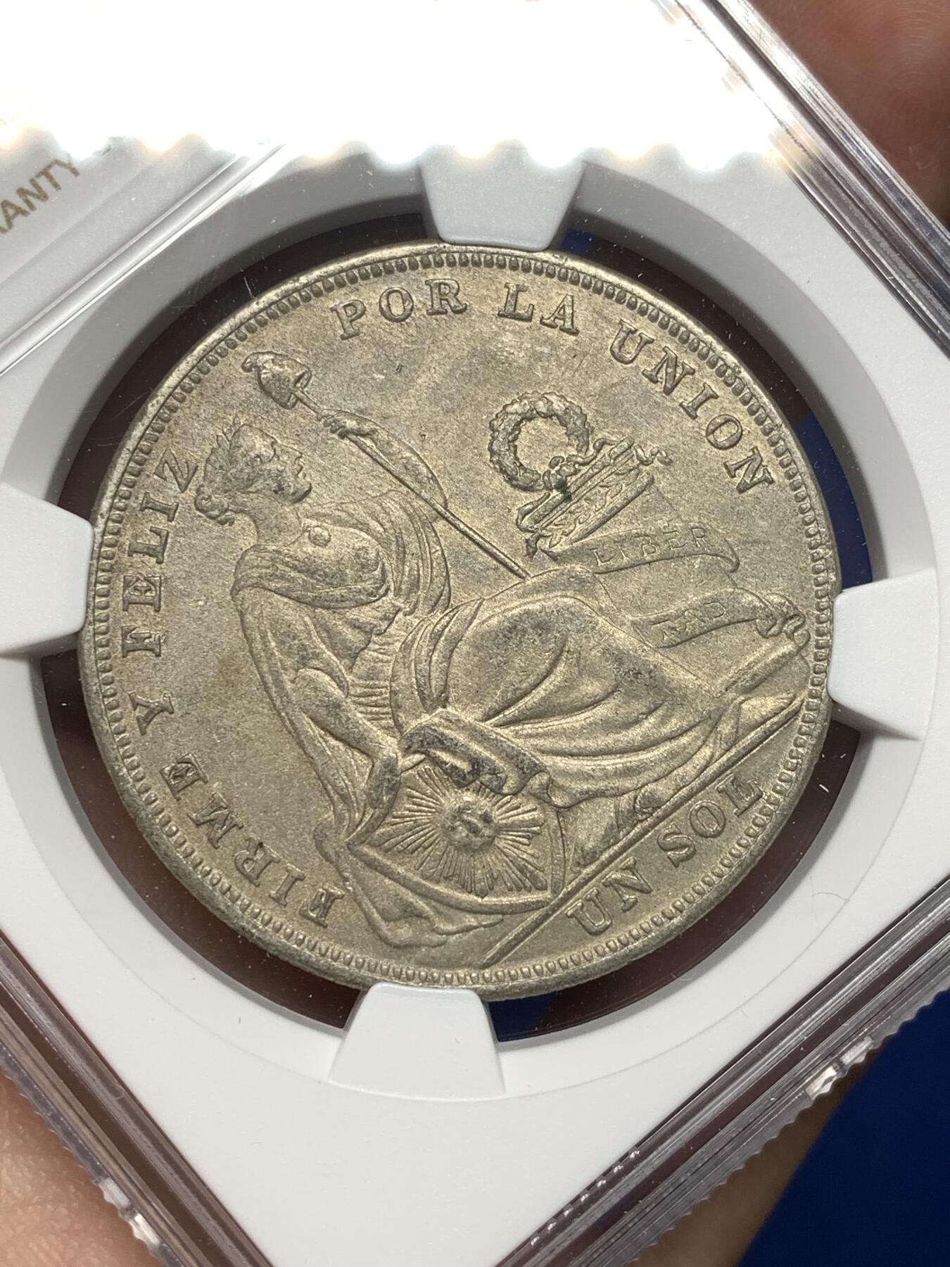 《竞宝斋》第478场 周日，周一 2场连拍 （全场包邮）欢迎送拍 NGC XF45 秘鲁1924年坐人女神1索尔银币