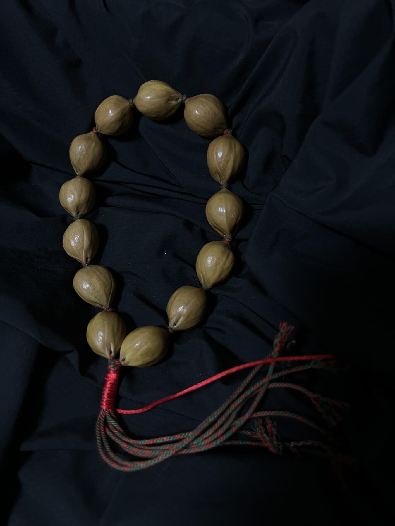 零元拍：精抛 铁核素珠橄榄核手持：19/24MM