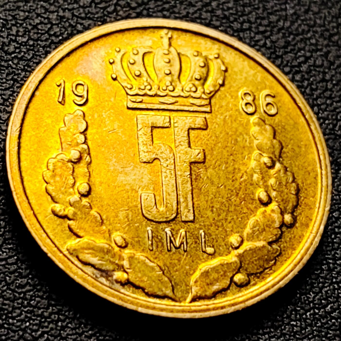 泉币菌-第221场-拍品多 请提前出价 。