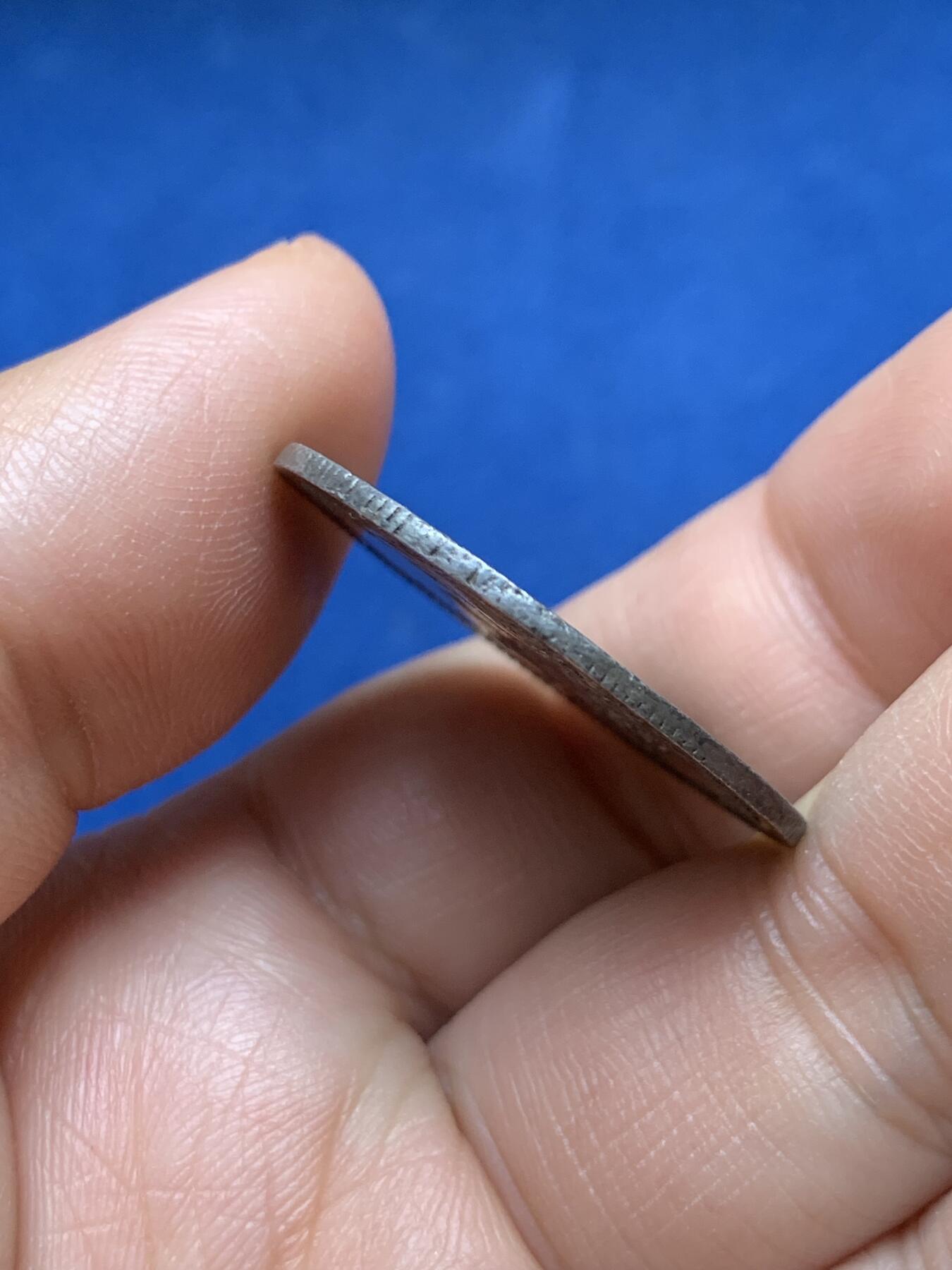 《竞宝斋》第478场 周日，周一 2场连拍 （全场包邮）欢迎送拍 法国鲁昂商会银质代币，9.87g，30.6mm