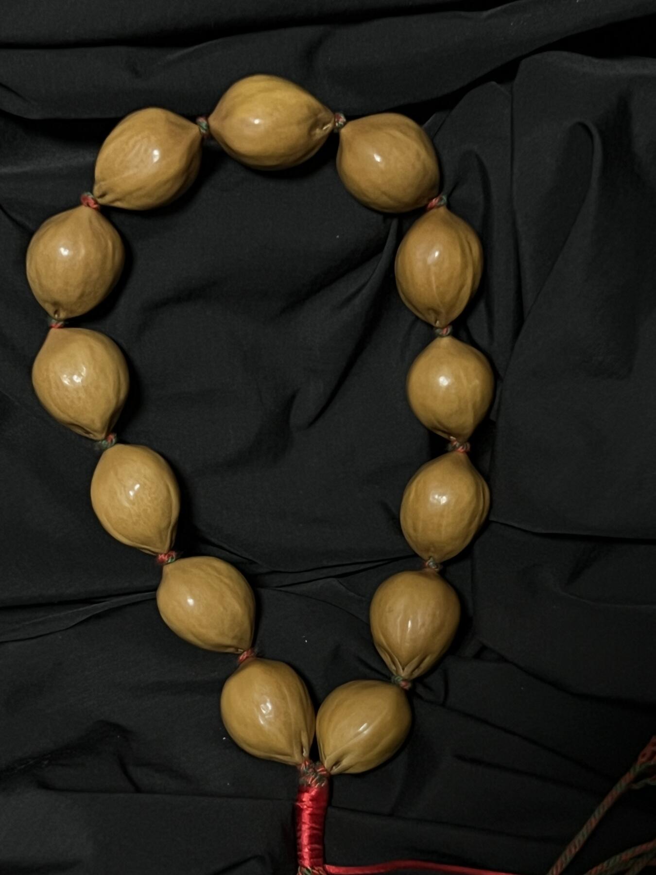 零元拍：精抛 铁核素珠橄榄核手持：19/24MM