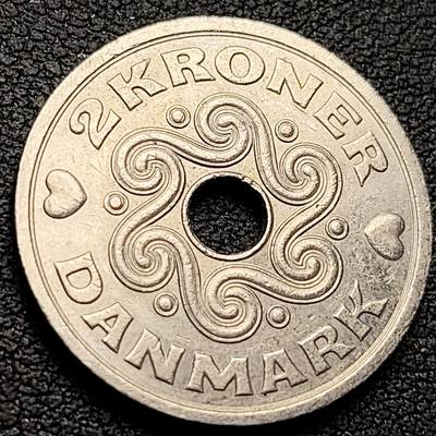 泉币菌-第221场-拍品多 请提前出价 - 高币值 爱心币 丹麦2克朗圆孔铜镍硬币 24.5毫米5.9克