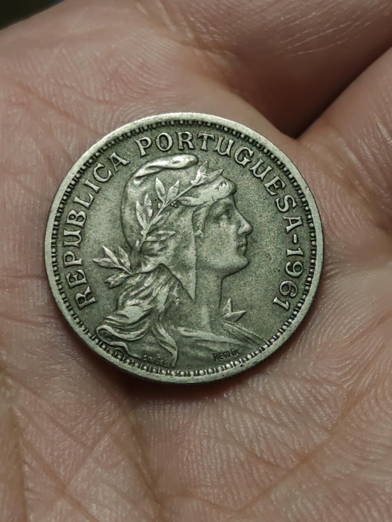 2026年第四十二场(总第二百一十一场）外国好品散币场(佣金3%) 葡萄牙🇵🇹1961年50分(共和国时期第四版)