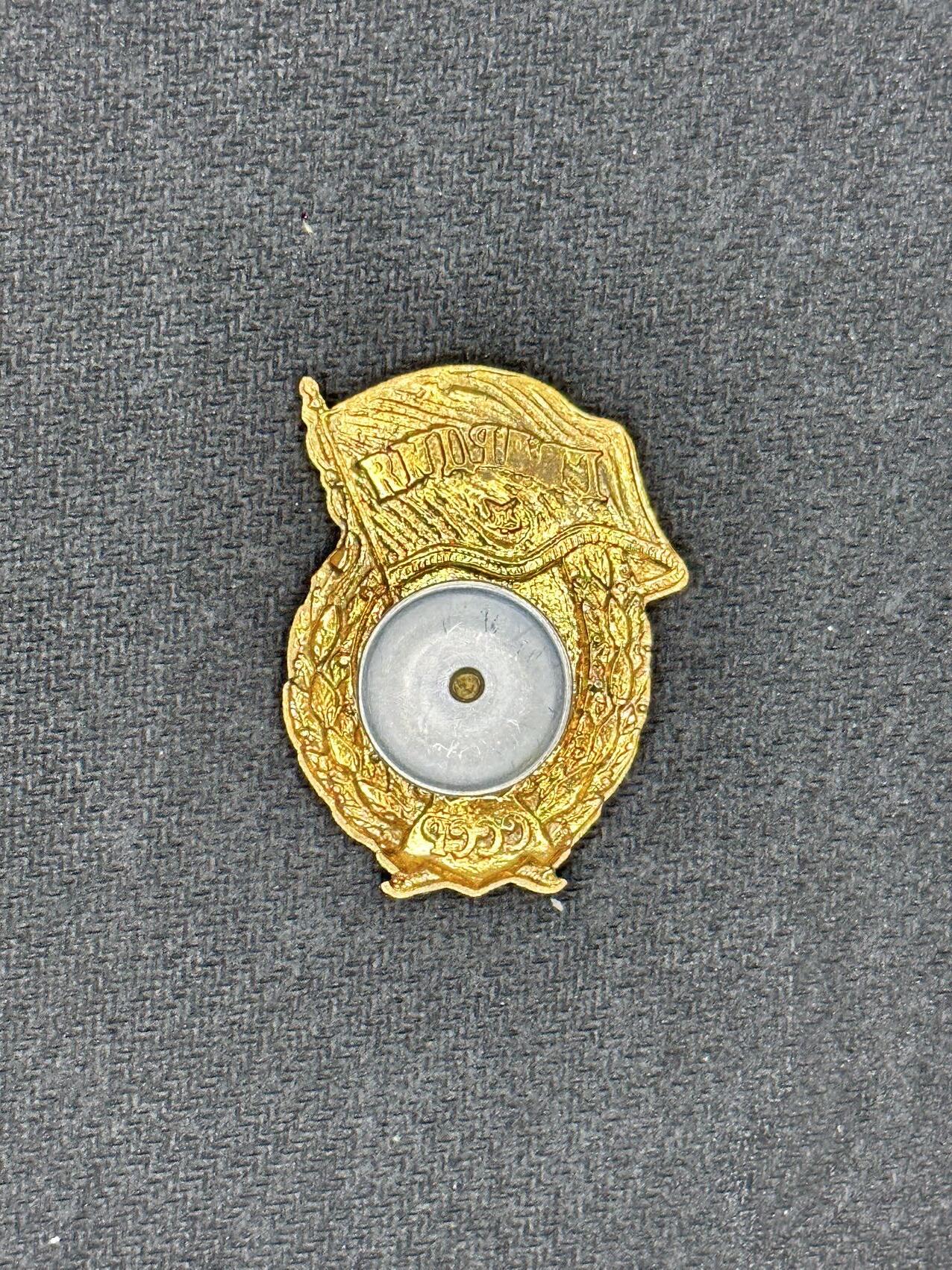 新时代收藏快速小拍 拍卖本周一线所得新货 4月10日场 苏联近卫军证章