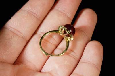 上海都达杂项专场102【全场包邮】  天然琥珀蛋面戒指96-393