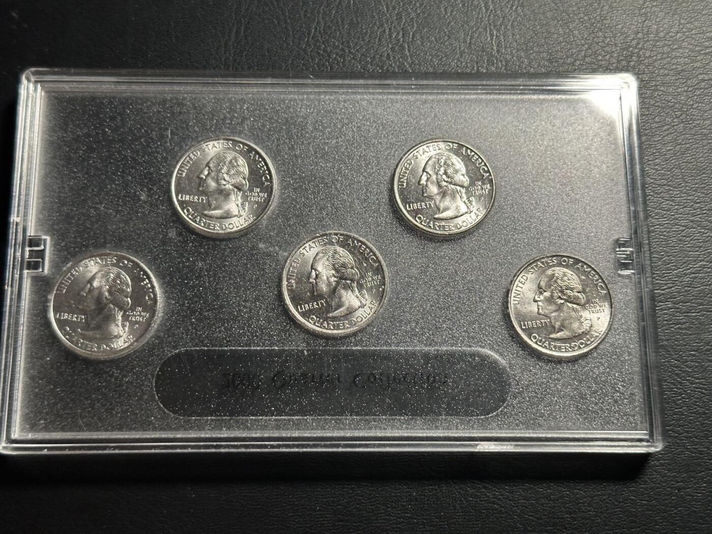 丙午马年四月第二场 。本期更新各类稀有品种 原光品质2000千禧年美国州币纪念币。有帧装册。