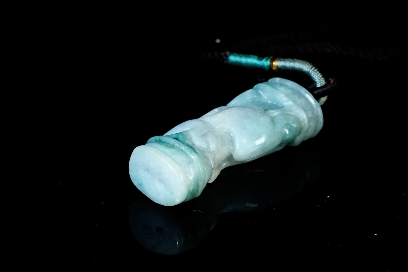 上海都达杂项专场六十九【全场包邮】 天然冰糯种带绿翡翠（A货）精雕《盘龙柱》挂件 附鉴定证书