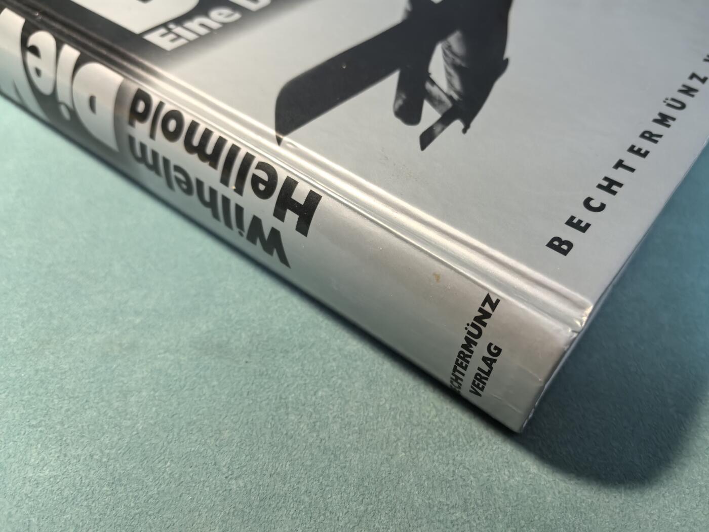 盛世勋华——号角文化勋章邮票专场拍卖第313期 德文军事历史文献 V-1导弹：纪实资料 最全面的V-1导弹著作 厚达310页