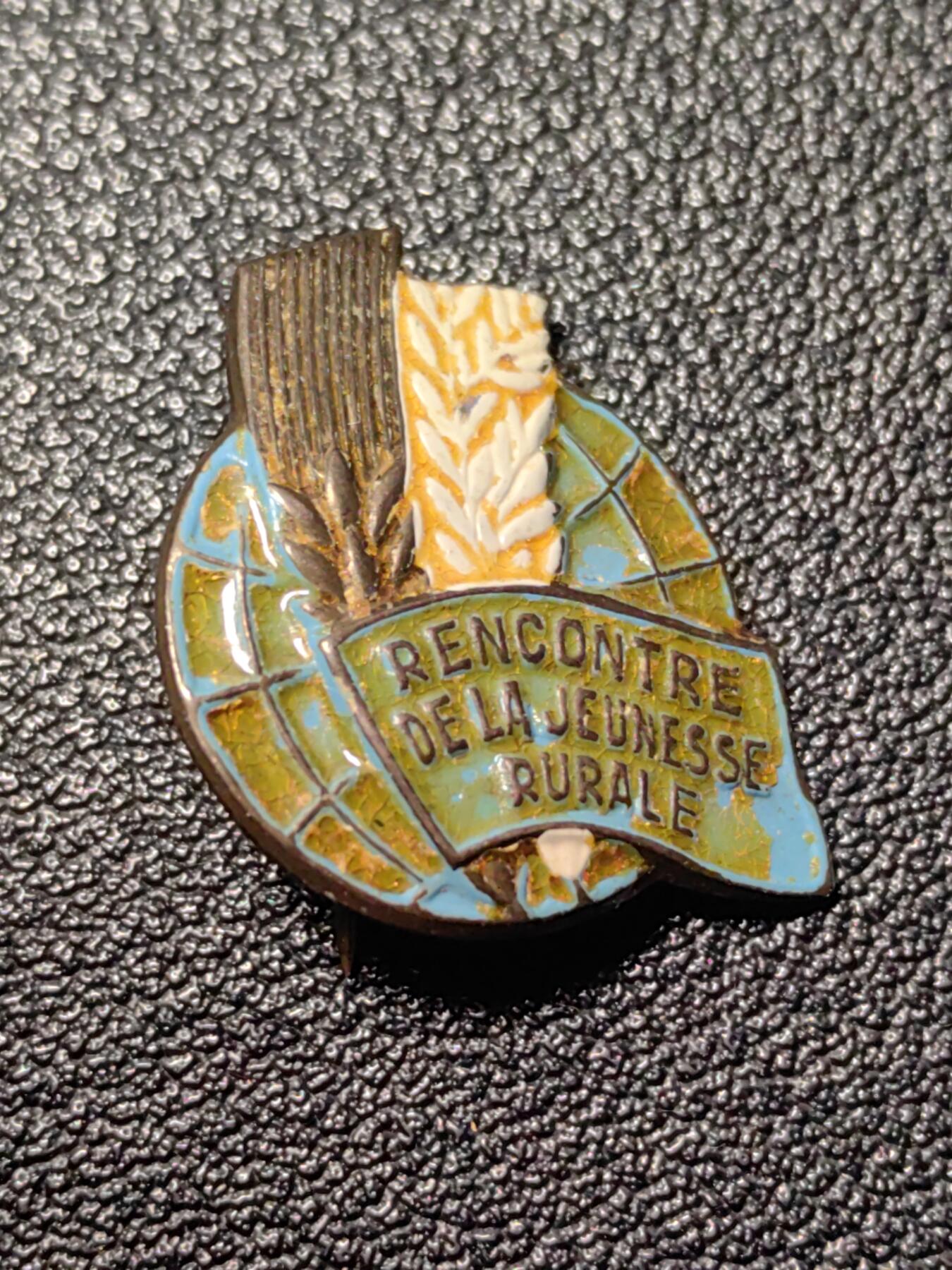 靖甫拍卖第九场 法国农村青年联谊会证章