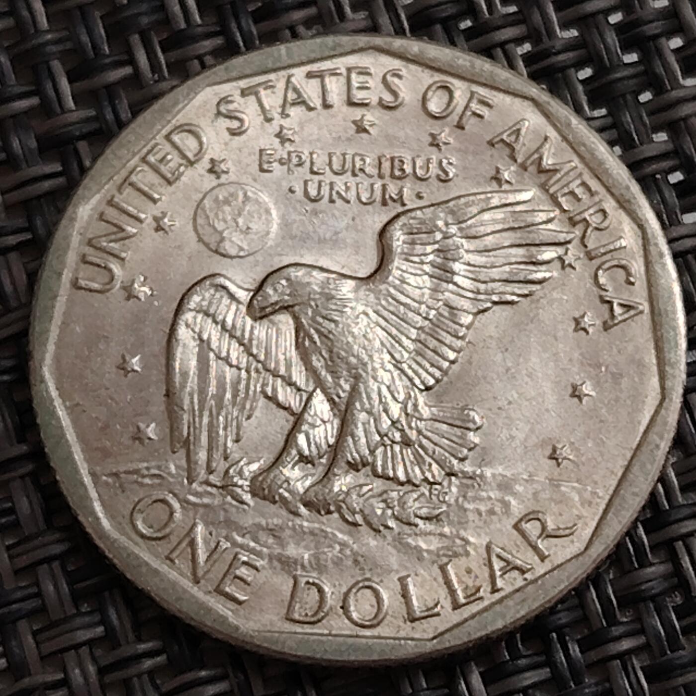 布加迪🐬～世界钱币(上海)🌾第 288 期 /  各国套币和散币 美国🇺🇸 1979年 1美元 萨卡加维亚妇女苏珊 老鹰铜镍27mm