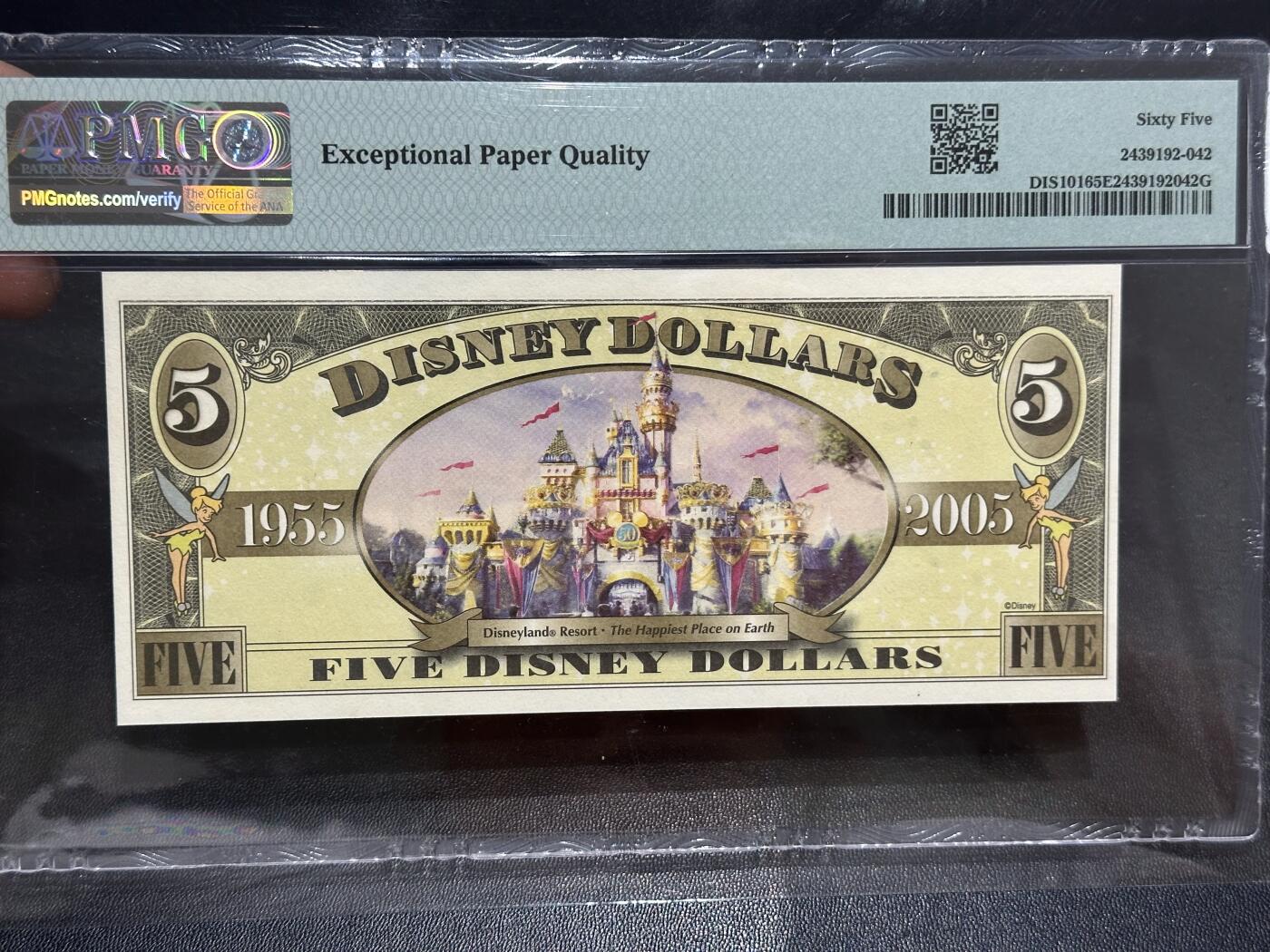 《外钞收藏家》第六百二十五期（精选场）（长期征集拍品、欢迎藏友们联系合作） 2005年迪斯尼钞5元 PMG65 A冠 无47