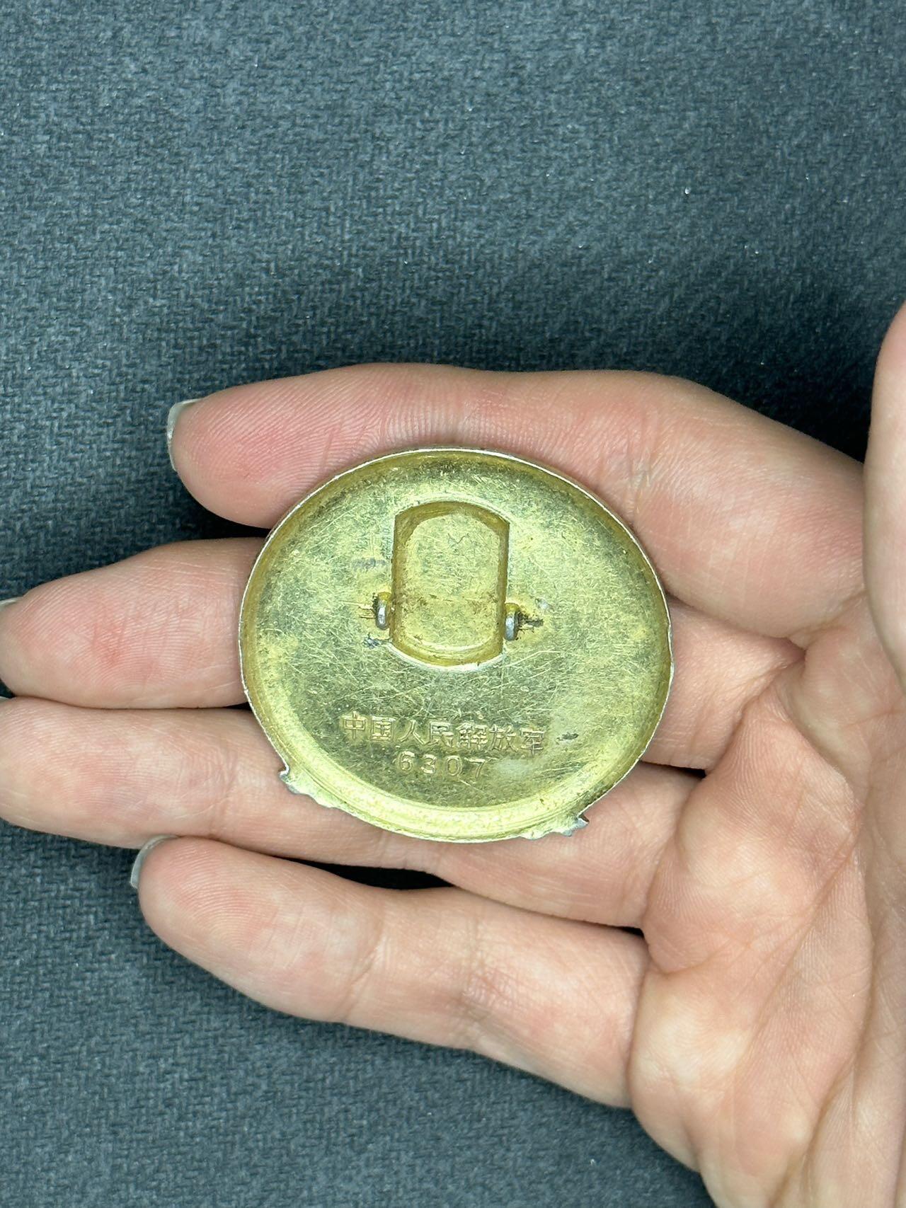 新时代收藏快速小拍 拍卖本周一线所得新货 4月10日场 像章