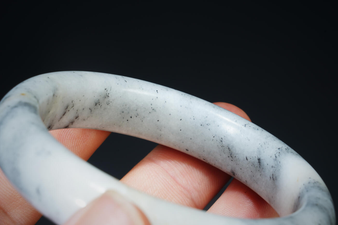 上海都达杂项专场六十九【全场包邮】 天然和田玉点墨青花手镯96-31