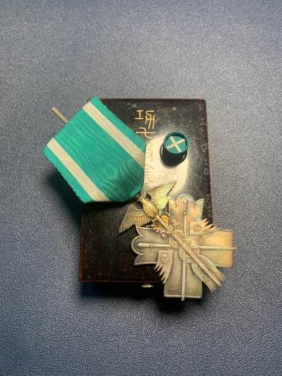 功七级金鵄勋章，大正时期，品相很好。 - 功七级金鵄勋章，大正时期，品相很好。