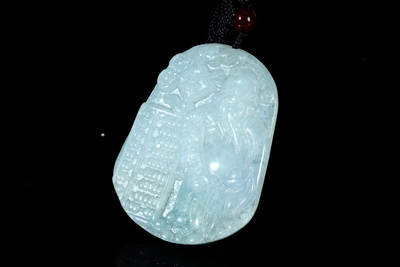 上海都达杂项专场六十九【全场包邮】 - 天然冰种翡翠（A货）精雕《财神爷》挂件 附鉴定证书96-10