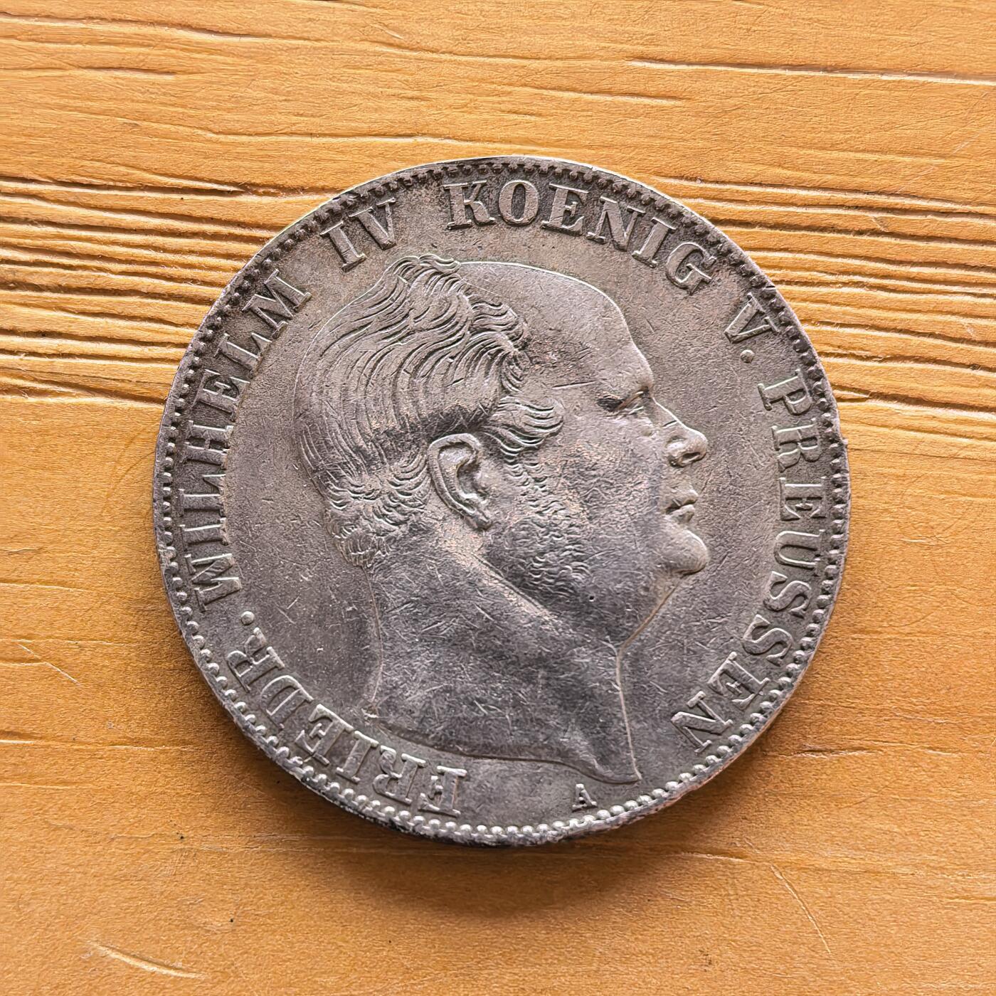 道一币馆币章第一百七十三场 普鲁士德国1860年威廉四世1泰勒银币  18.52g 900s