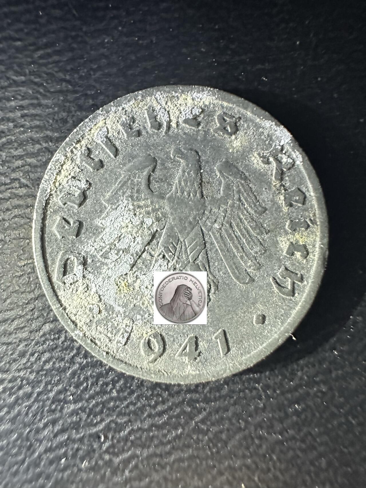 丙午马年四月第二场 。本期更新各类稀有品种 德三1941年1芬尼。品相如图。属于二战时期。需要原图请联系本店。（不设起拍放漏）