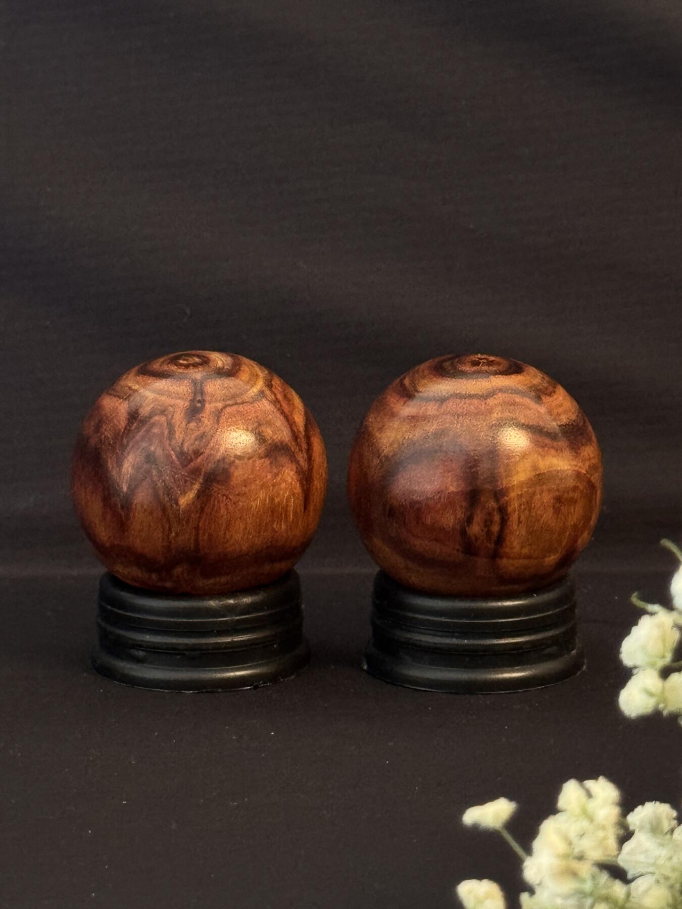 零元拍：海南黄花梨4.0大手球，满花鬼脸