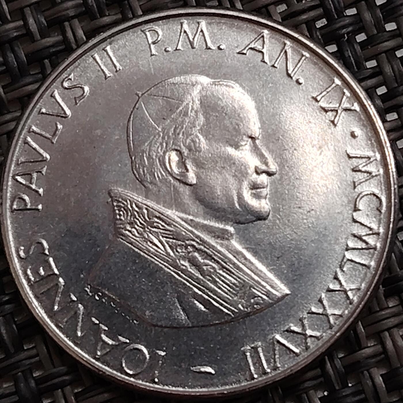 布加迪🐬～世界钱币(上海)🌾第 288 期 /  各国套币和散币 梵蒂冈🇻🇦 1987年 约翰保罗二世 50里拉不锈钢币 25MM