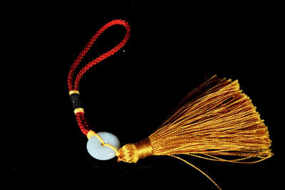 上海都达杂项专场六十九【全场包邮】 - 天然冰糯种翡翠（A货）平安扣流苏车挂 附鉴定证书96-58