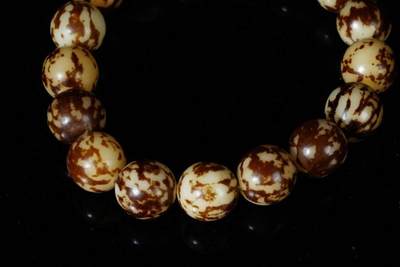 上海都达杂项专场102【全场包邮】  天然虎斑菩提手串96-183