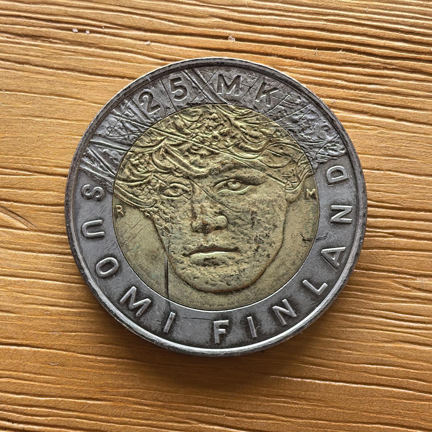 道一币馆币章第一百七十三场 芬兰2001年首届北欧滑雪锦标赛25马克纪念币