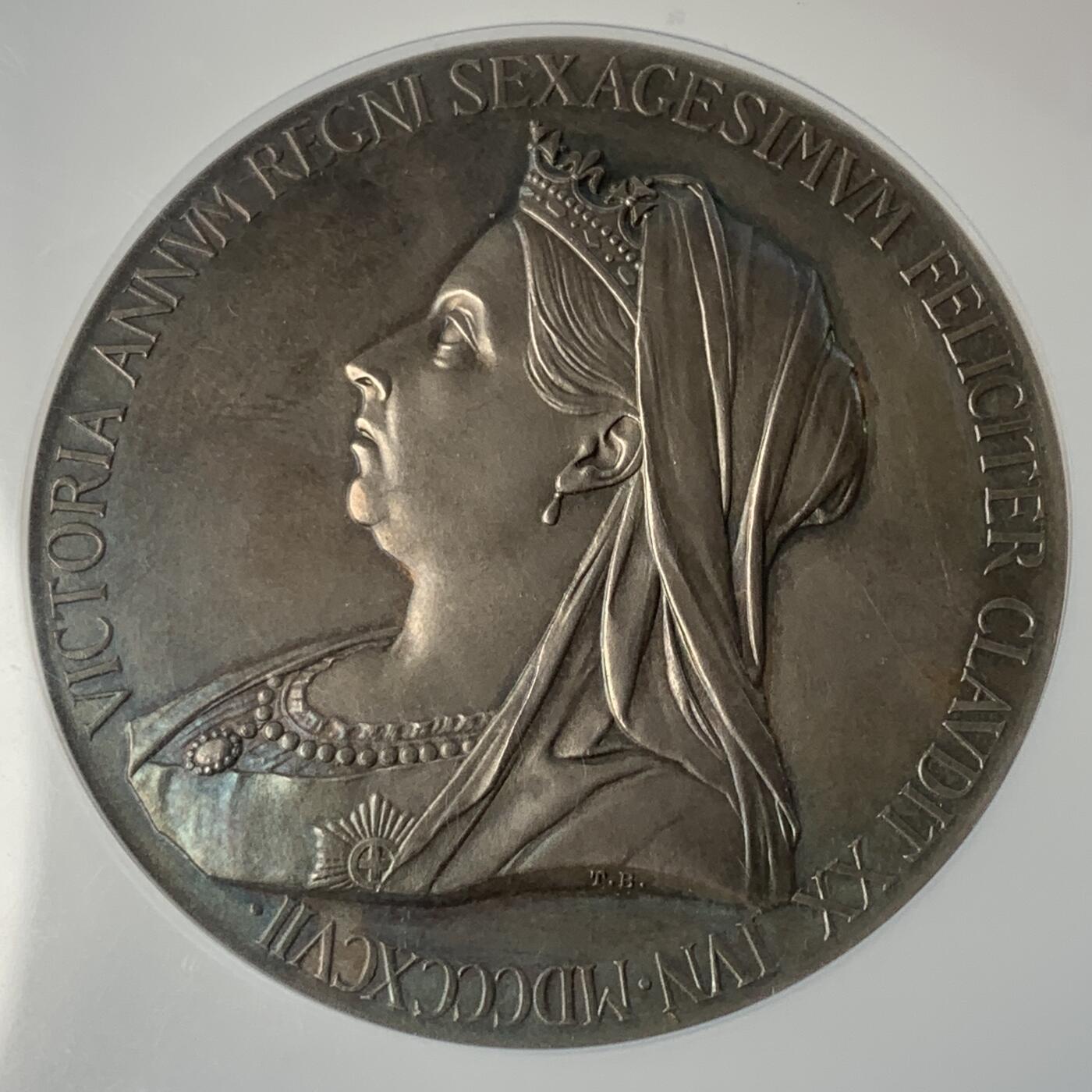 掌中浮雕-藏着的欧洲第057场 NGC MS63 : 1897年英国维多利亚女王登基60周年纪念银章, 55mm