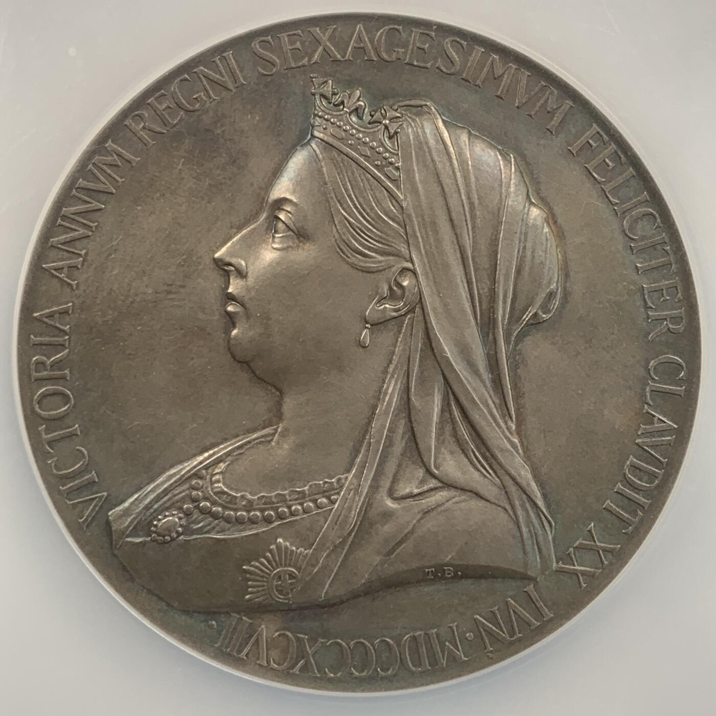 掌中浮雕-藏着的欧洲第057场 NGC MS63 : 1897年英国维多利亚女王登基60周年纪念银章, 55mm