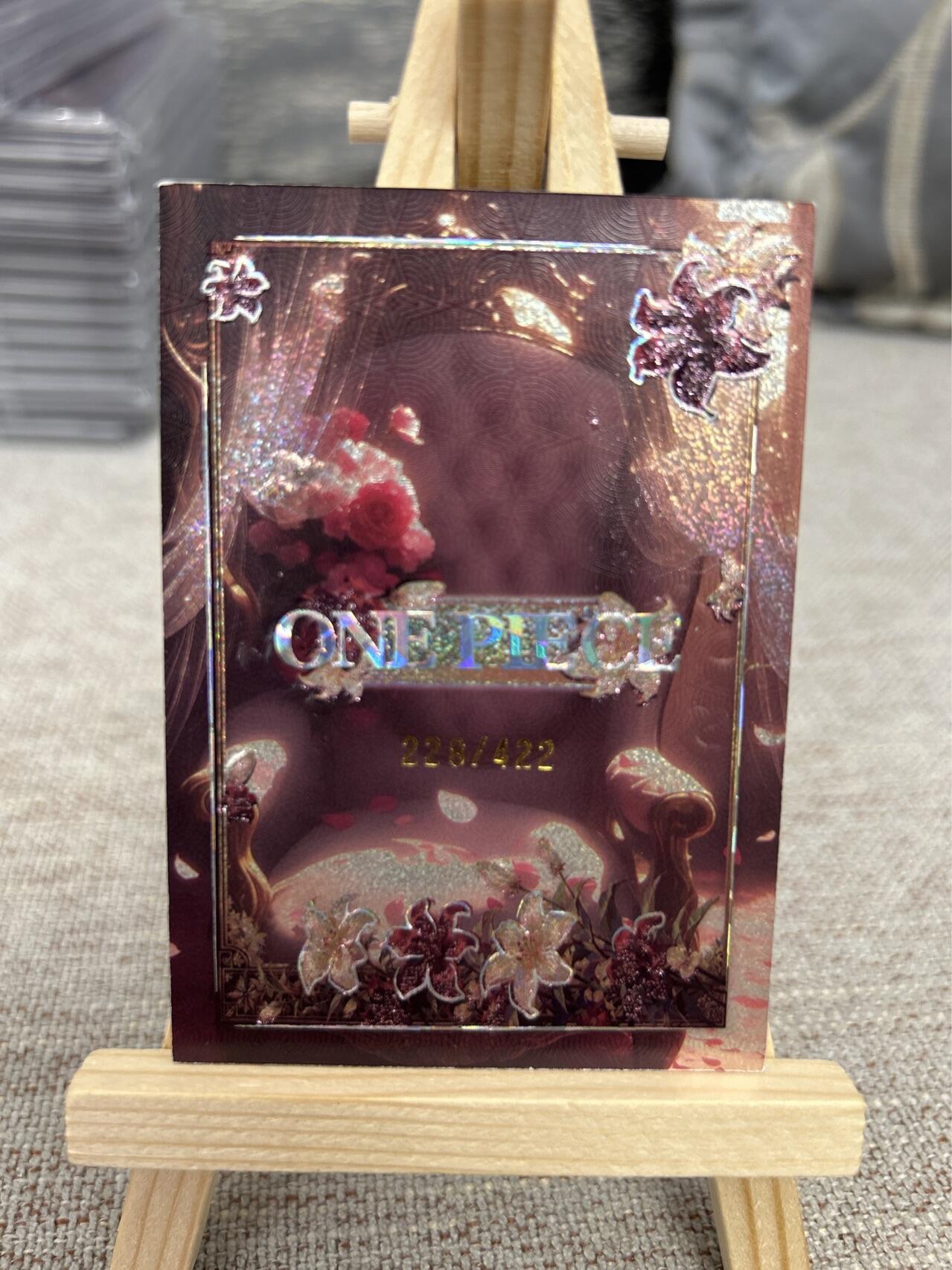 喜灰玩卡拍卖第七期，接拍品0佣金，欢迎送拍，释放现金流，让自己有资金可以购买更多喜欢的卡牌，让别的卡友能淘到更多心仪的卡牌 一组九张 其中238/422编卡一张、小咖位2张