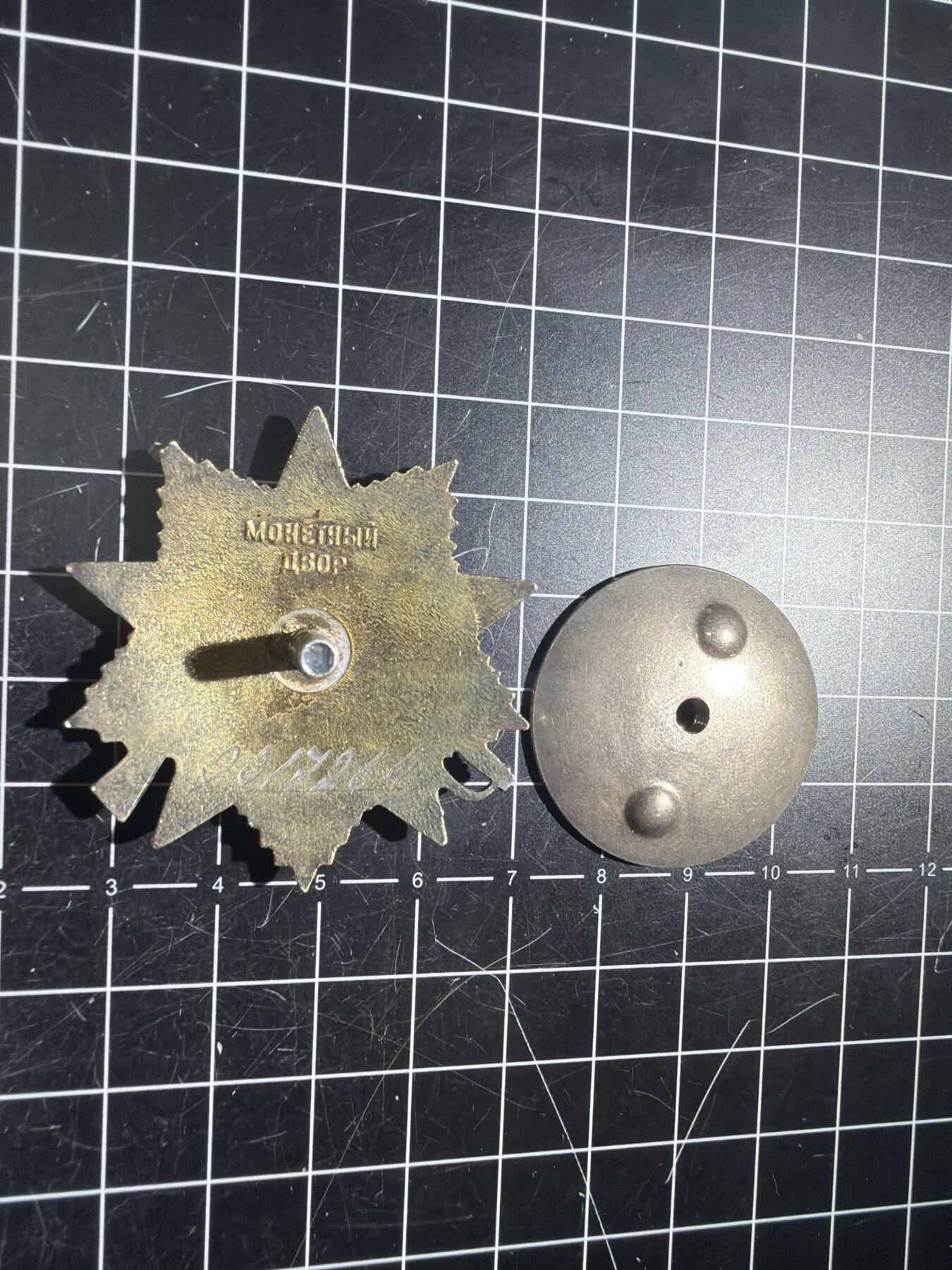 古冰库章牌勋赏收藏0起拍卖 苏联85一级卫国勋章 银质 银价四五百