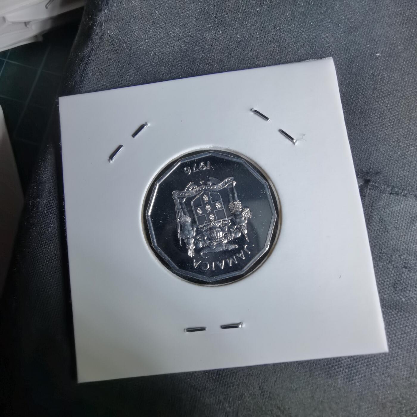 沼泽如烟--第1044场 牙买加1976年1分精制币