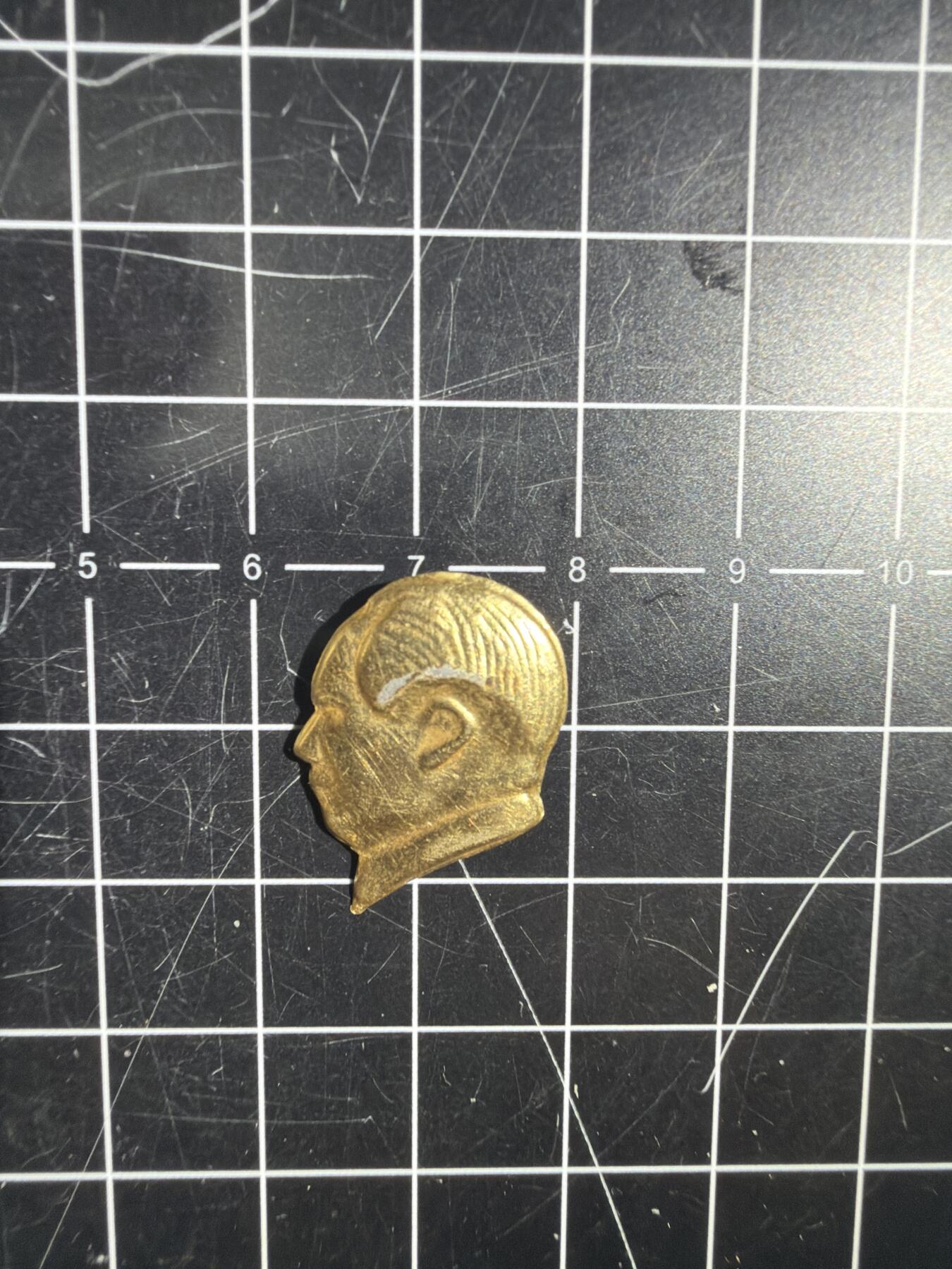 古冰库章牌勋赏收藏0起拍卖 人头造型毛章 出造型必备