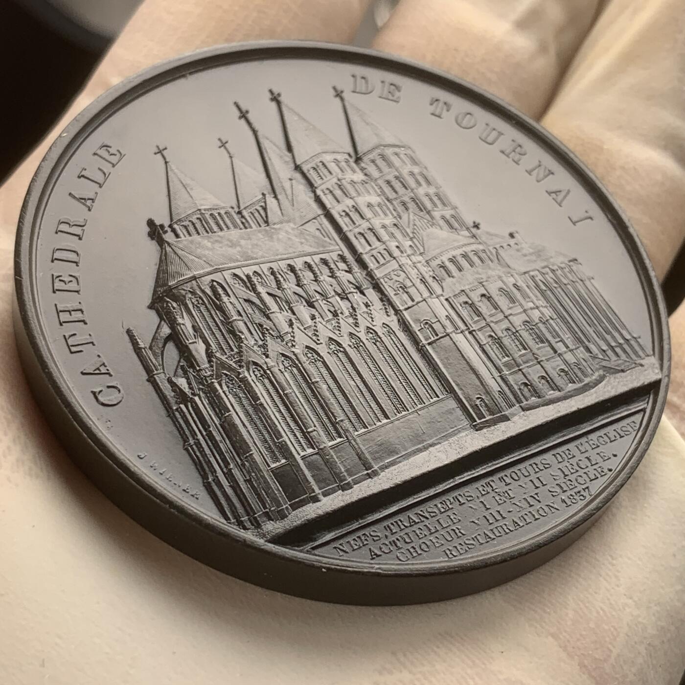 掌中浮雕-藏着的欧洲第057场