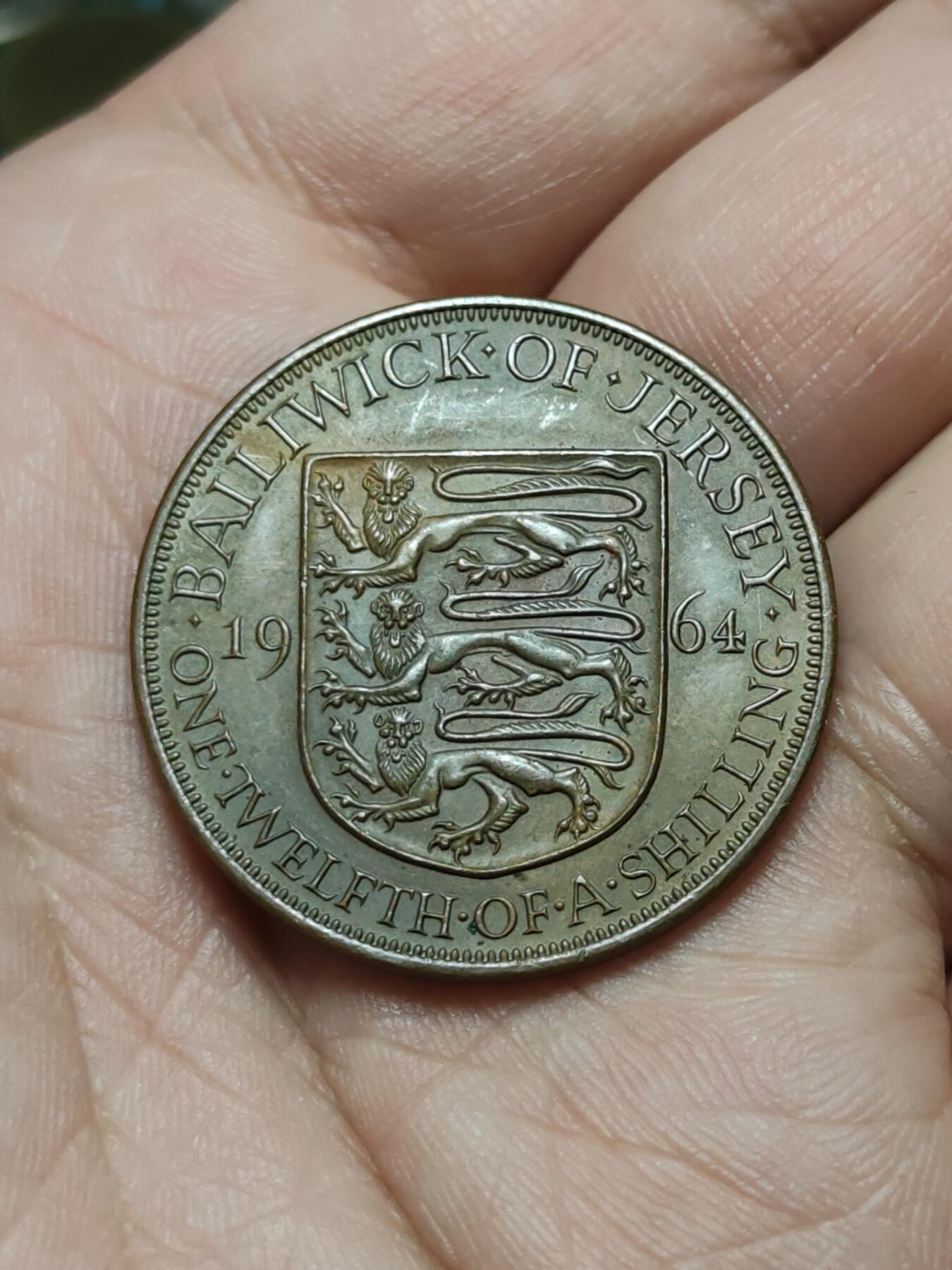 2026年第四十二场(总第二百一十一场）外国好品散币场(佣金3%) 英属泽西岛🇯🇪1964年1/12先令(伊丽莎白二世青年带冠，关门年仅发行2年)