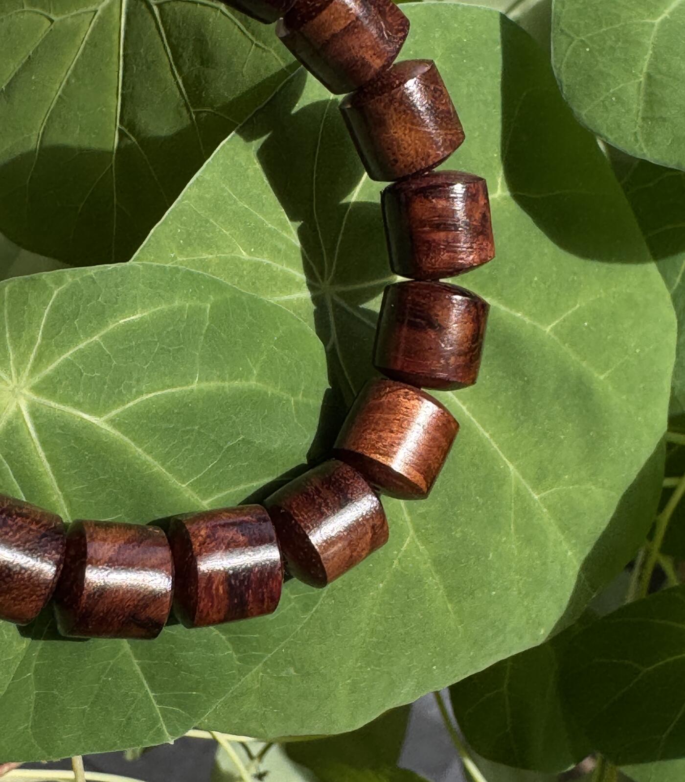 零元拍：老料海南黄花梨桶珠手串：10MM