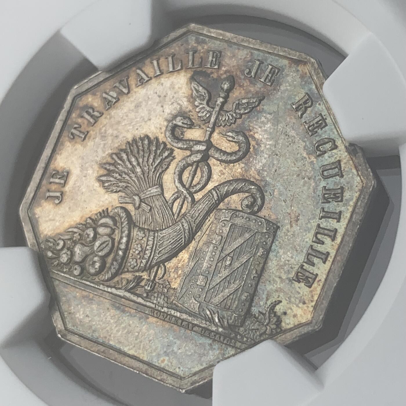 掌中浮雕-藏着的欧洲第057场