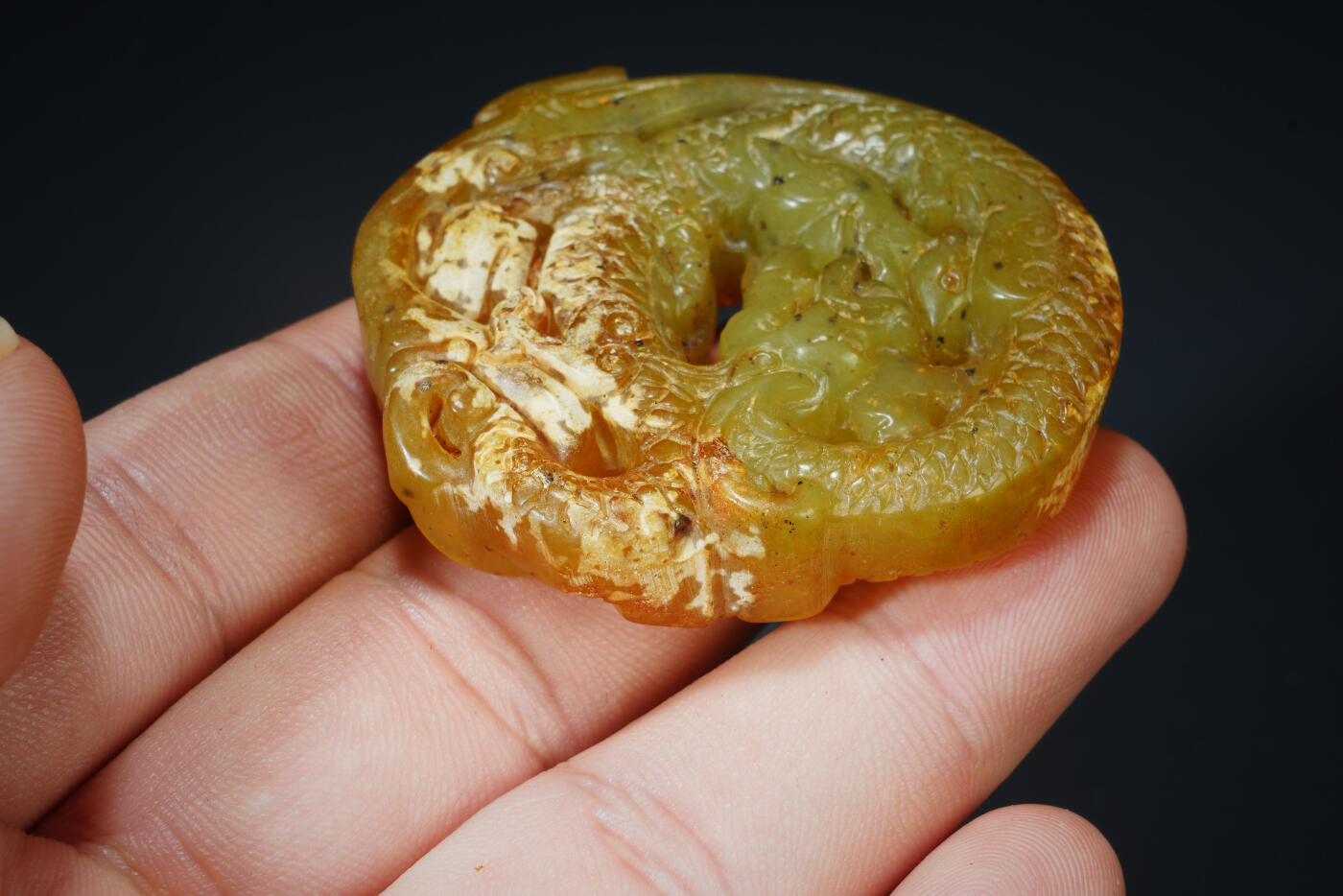 上海都达杂项专场六十九【全场包邮】 古玉望子成龙挂件96-46