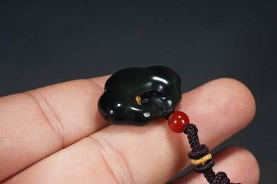 上海都达杂项专场102【全场包邮】  天然黑曜石祥云锁吊坠挂件 附鉴定证书96-269