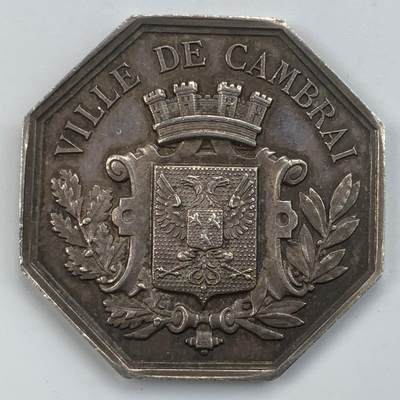 掌中浮雕-藏着的欧洲第057场 - 法国坎布雷商会八角银章，35.8mm，18.48g