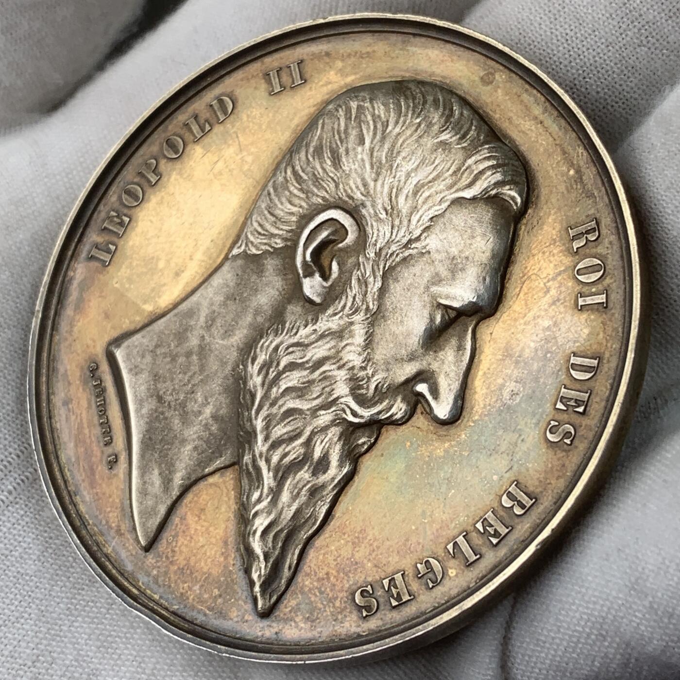 掌中浮雕-藏着的欧洲第057场