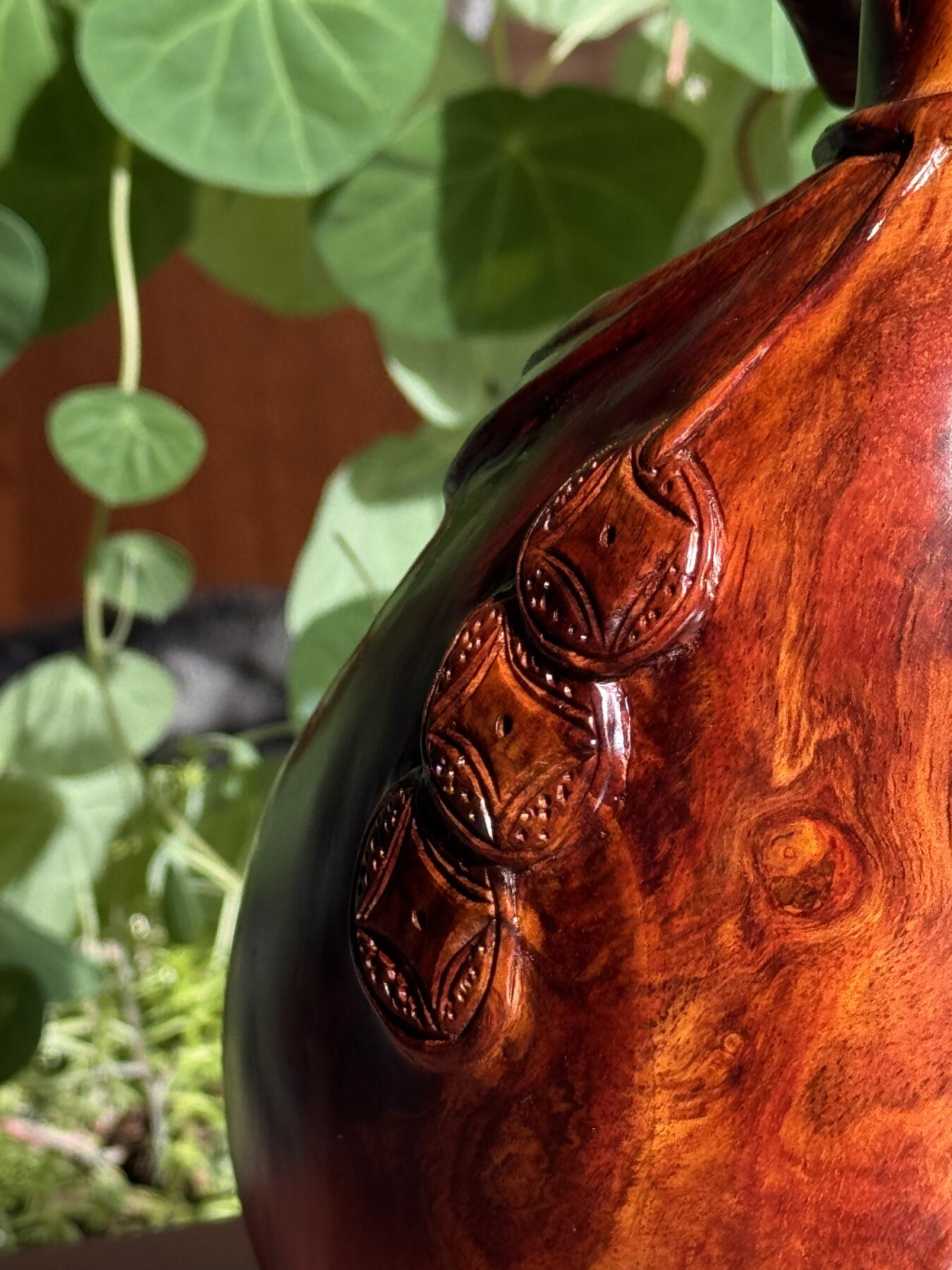 零元拍：越南黄花梨风水摆件钱袋子大摆件，满花精工。尺寸约：24/15CM。