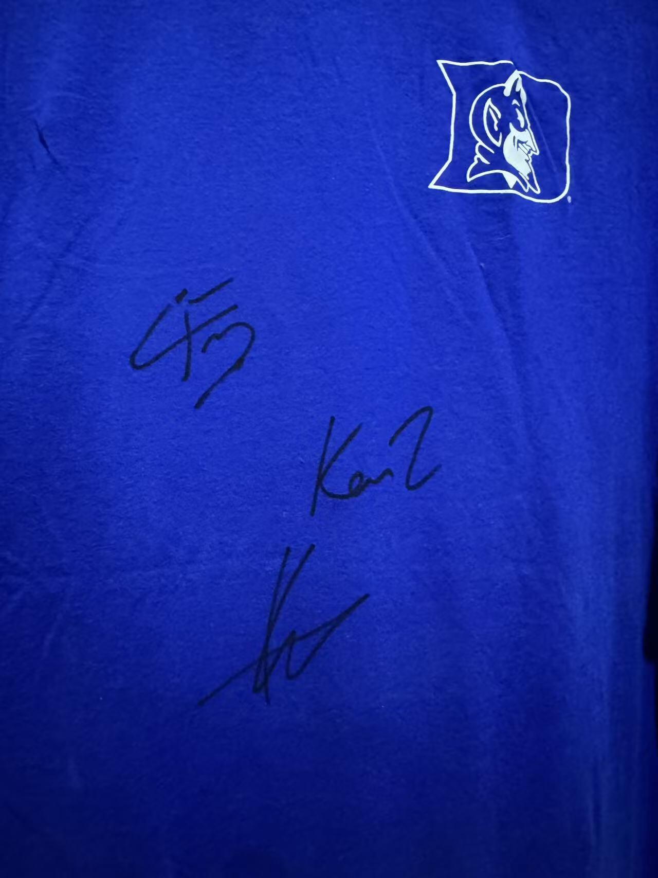 零元拍：两场96分，改写NBA新秀历史的状元狂潮的缔造者库珀·弗拉格以及杜克银河战舰队友，同样最佳新秀有力竞争者超越库里的男孩康·克努佩尔以及今年10号秀马卢阿奇三签2025赛季杜克大学男篮“疯狂三月”投篮T恤！