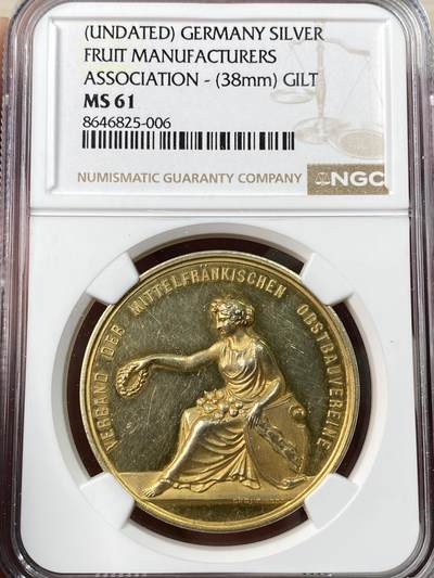 万国钱币拍卖第065期 - NGC MS61 1900年德国勃兰登堡-弗兰肯水果与园艺协会杰出成就镀金银章 弗兰肯尼娅女神手持盾徽端着水果献上桂冠 超高浮雕精铸镜面 常见为银章 镀金银章为目前仅见 38MM 26G