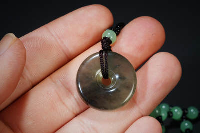 上海都达杂项专场102【全场包邮】  天然岫玉碧绿平安扣挂件96-202