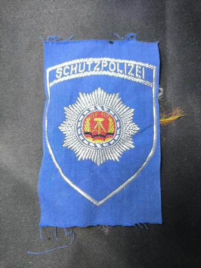 云宸嘉赏-勋臻佳藏四月精品甄选场次（低佣 一元一手） - 民主德国人民军防空军刺绣礼服臂章