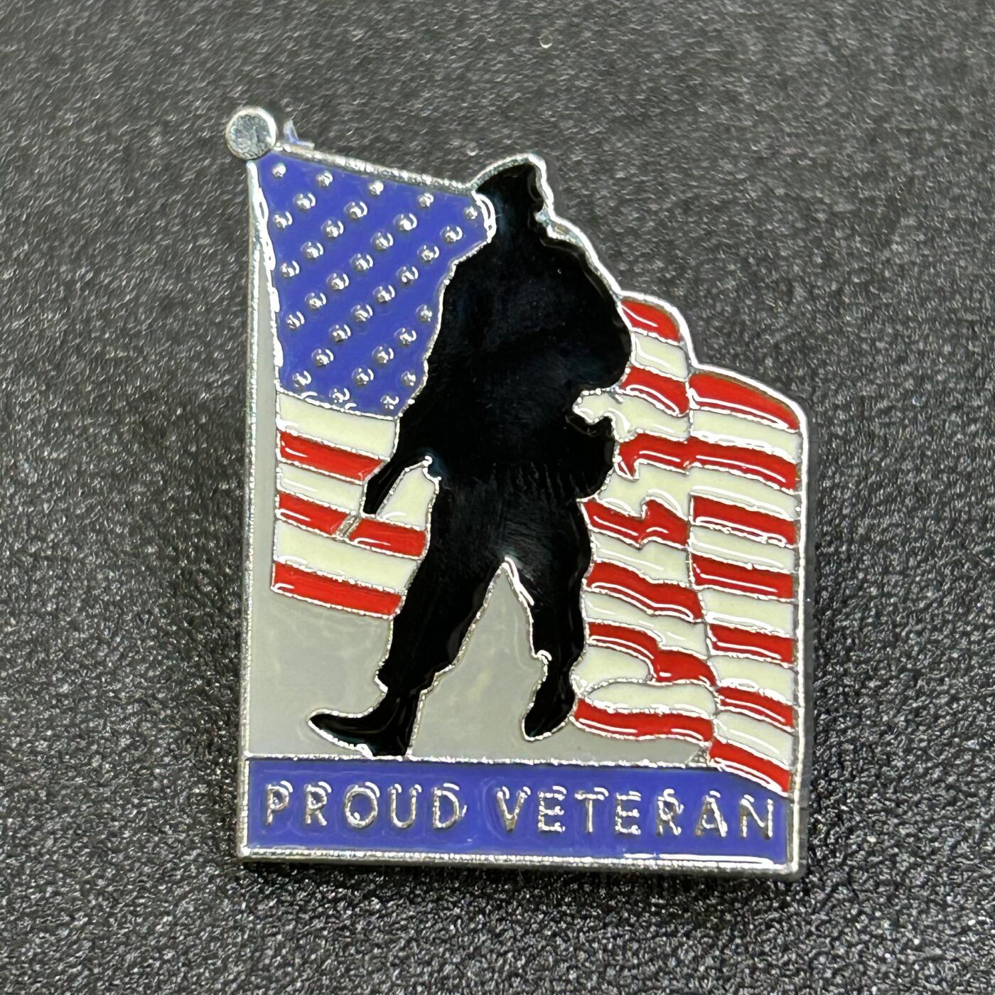 西秦中古拍卖第八十三期  美国退伍老兵协会纪念章