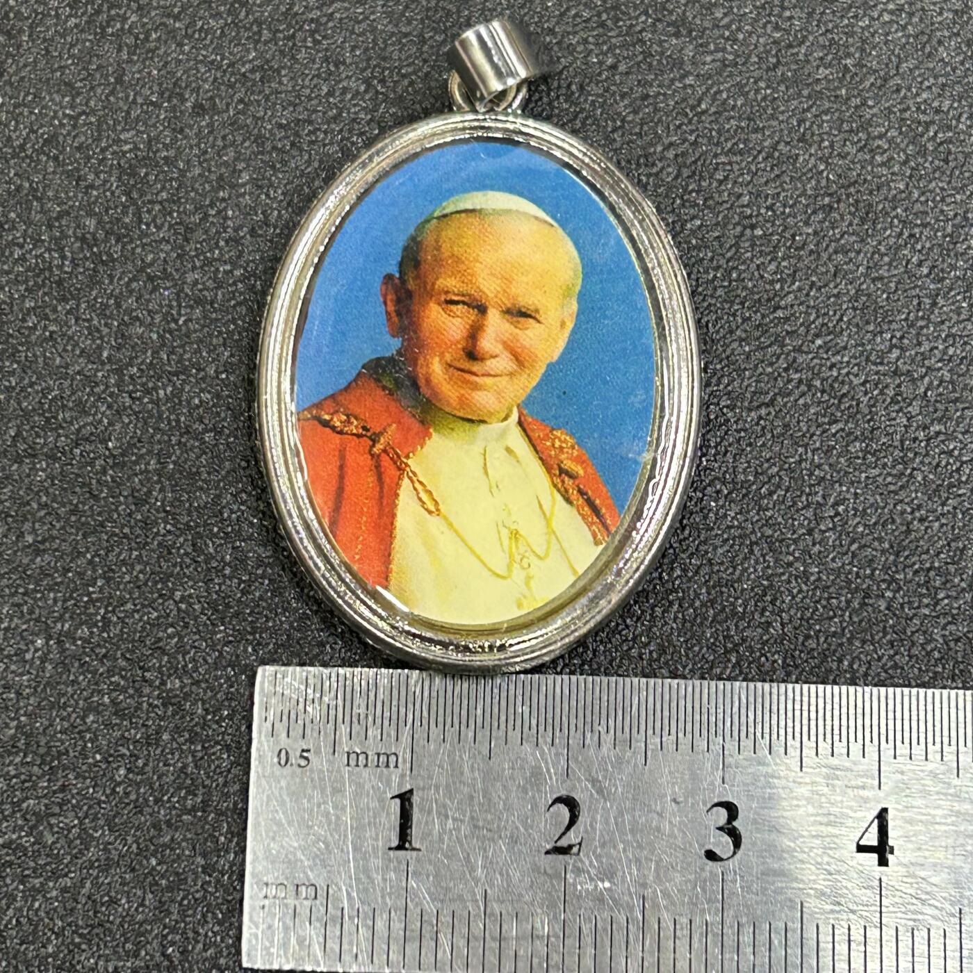 西秦中古拍卖第八十三期  天主教圣牌