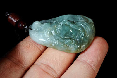 上海都达杂项专场102【全场包邮】  天然翡翠（A货）精雕（武圣关公》挂件96-12