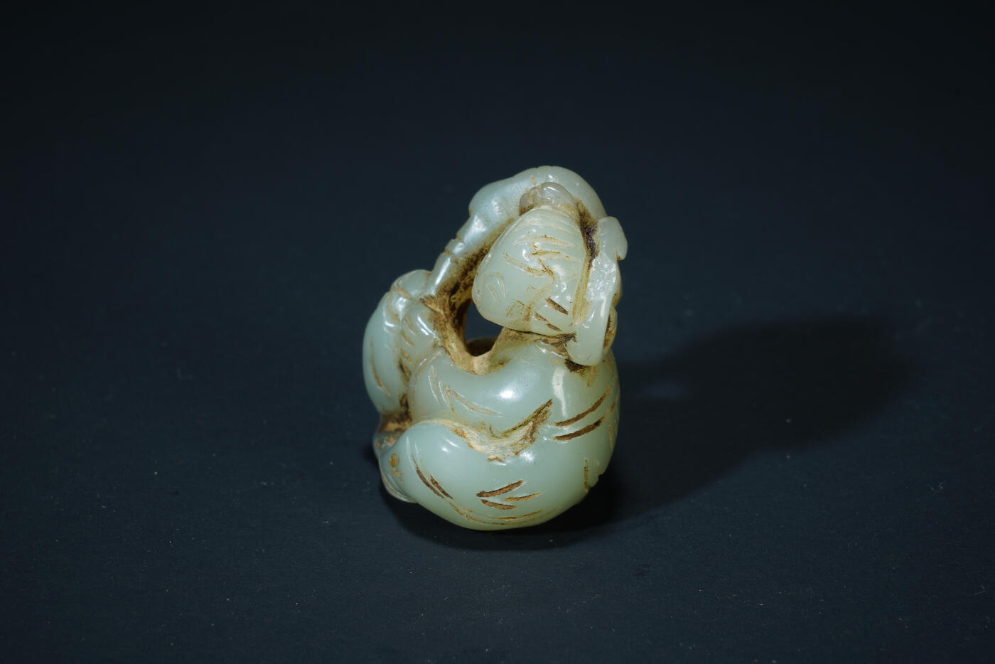 上海都达杂项专场六十九【全场包邮】 和田玉雕小童子摆件（顶部有磕碰）96-185